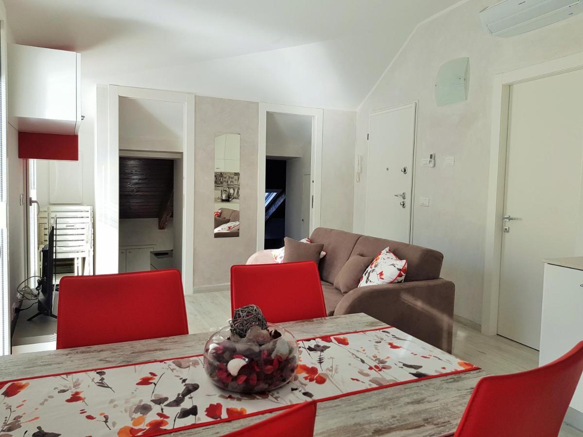 Casaviva - Casa Vacanze A Ceriale Con Terrazza Eksteriør bilde