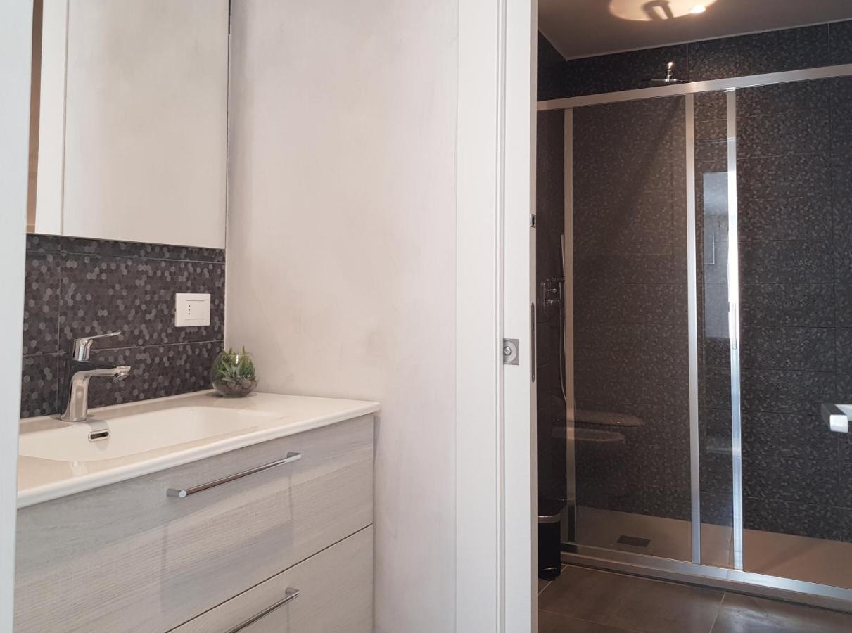 Casaviva - Casa Vacanze A Ceriale Con Terrazza Eksteriør bilde